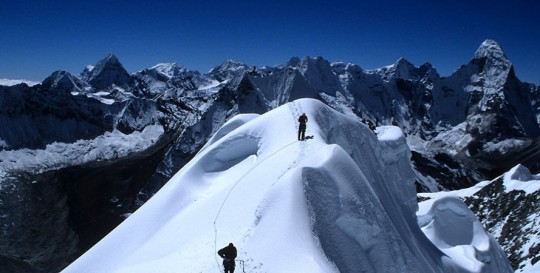 Chulu East Peak Climbing